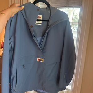 BRAND NEW - Fjallraven Anorak